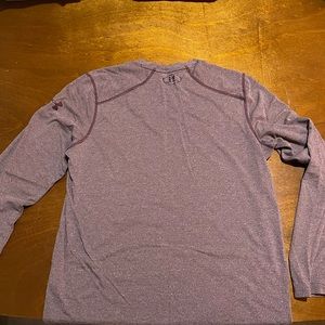 Under armor shirt